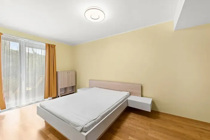 Pronájem bytu 4+kk, Praha - Žižkov, Pitterova, 130 m2
