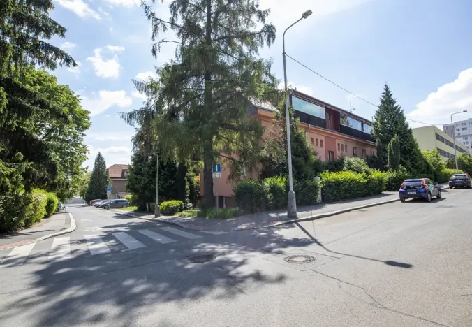 Prodej bytu 4+1, Praha - Liboc, Pod cihelnou, 110 m2