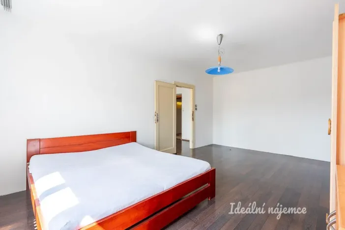 Pronájem bytu 3+1, Praha - Žižkov, Baranova, 89 m2