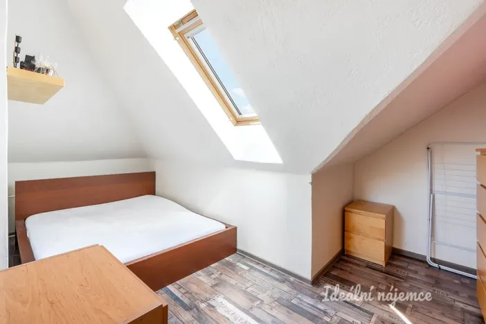 Pronájem bytu 3+1, Praha - Žižkov, Baranova, 89 m2