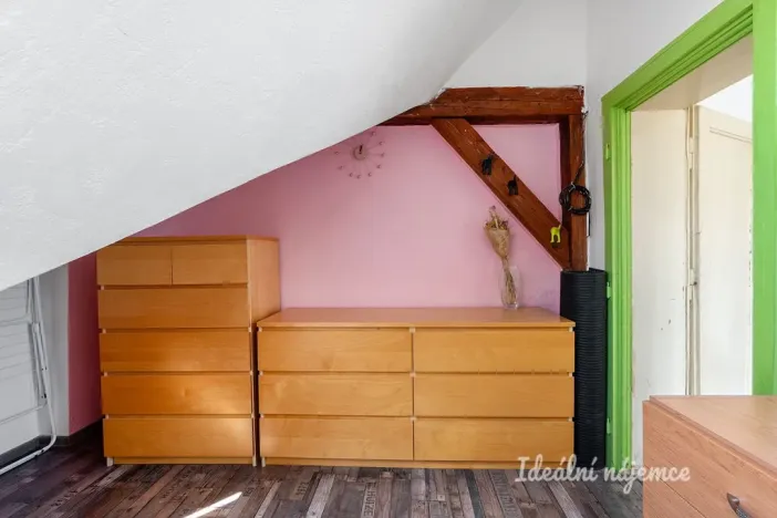 Pronájem bytu 3+1, Praha - Žižkov, Baranova, 89 m2