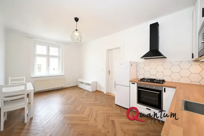 Pronájem bytu 2+kk, Praha - Libeň, U libeňského pivovaru, 48 m2