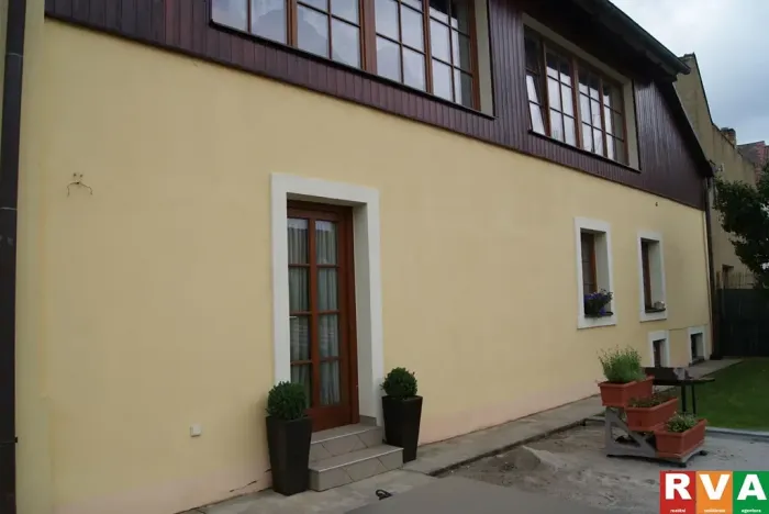 Pronájem bytu 3+1, Stříbro, Dostojevského, 115 m2