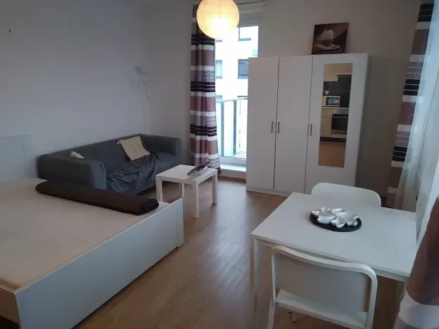 Pronájem bytu 1+kk, Praha - Stodůlky, Svitákova, 32 m2