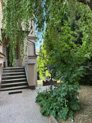 Pronájem bytu 2+kk, Praha - Libeň, Bulovka, 45 m2