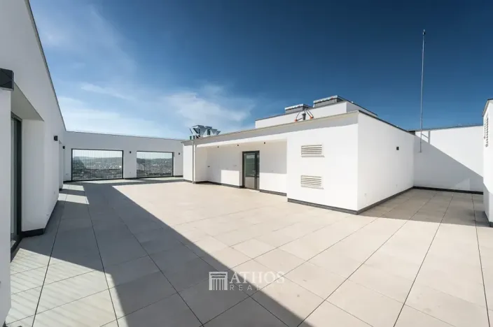 Pronájem bytu 2+kk, Brno, třída Generála Píky, 68 m2