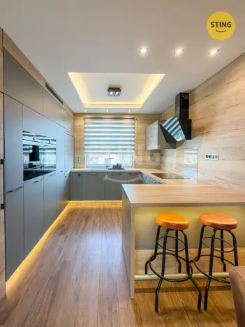 Prodej rodinného domu, Havířov, U Stavu, 160 m2