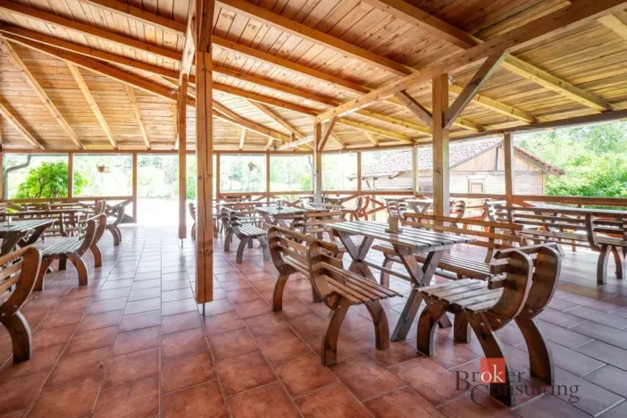 Prodej rodinného domu, Větřní - Nahořany, 250 m2