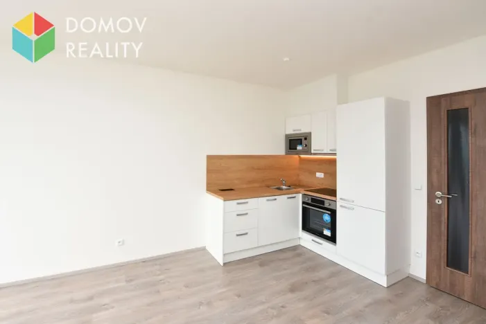 Pronájem bytu 1+kk, Beroun - Beroun-Město, Nepilova, 37 m2