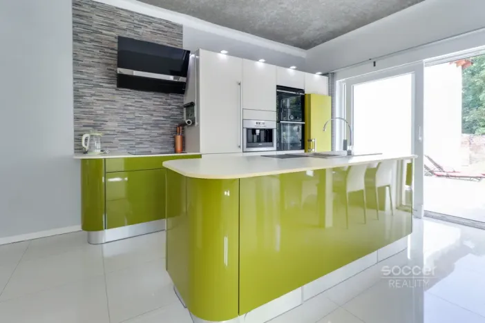 Pronájem bytu 1+kk, Vojkovice, 65 m2