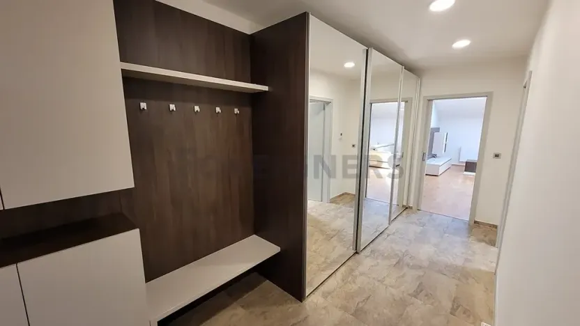 Pronájem bytu 2+kk, Brno, Jakubská, 67 m2