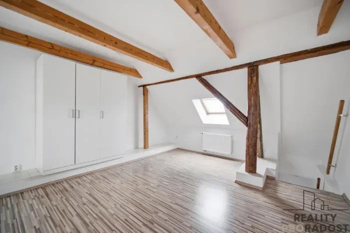 Pronájem bytu 2+1, Pardubice, Dašická, 54 m2