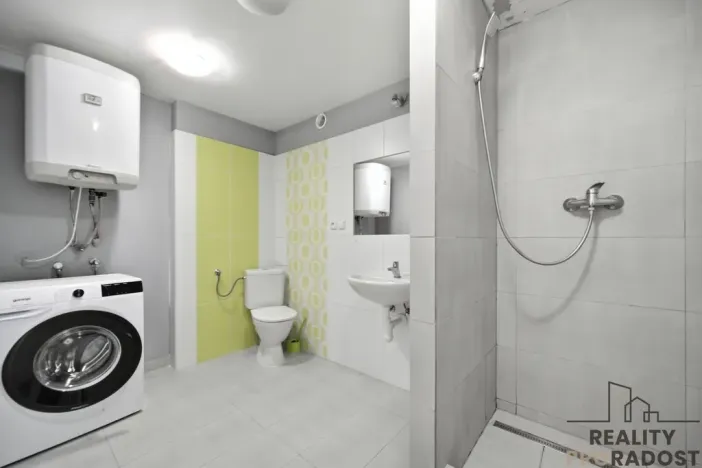 Pronájem bytu 2+1, Pardubice, Dašická, 54 m2