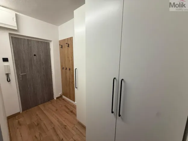 Pronájem bytu 2+kk, Most, Františka Malíka, 40 m2