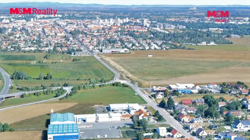Prodej komerčního pozemku, Pardubice - Dražkovice, 13602 m2