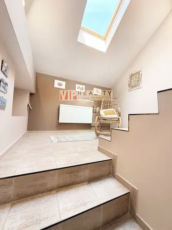 Prodej vícegeneračního domu, Rosice, U Sýpky, 360 m2