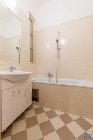 Pronájem bytu 2+1, Praha - Vinohrady, Milešovská, 72 m2