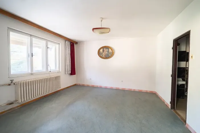 Prodej rodinného domu, Rašovice, 272 m2