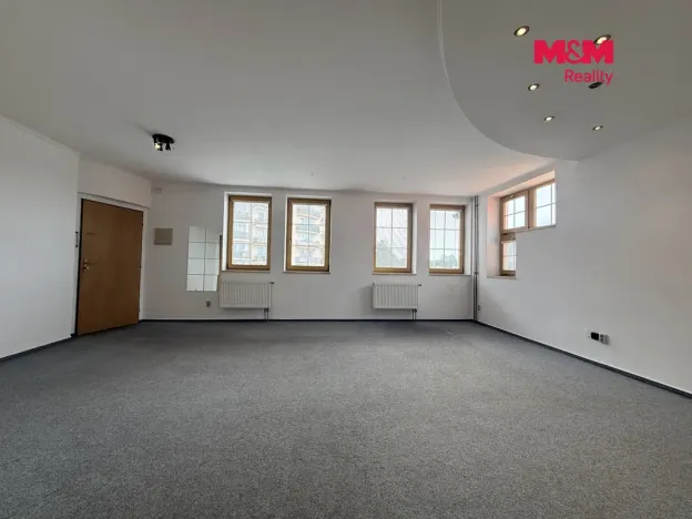 Pronájem kanceláře, Blatná, Pivovarská, 42 m2