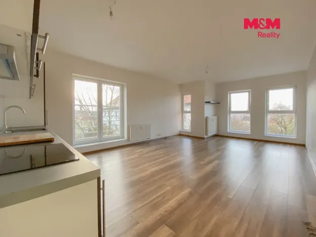 Prodej bytu 2+kk, Lovosice, Osvoboditelů, 67 m2