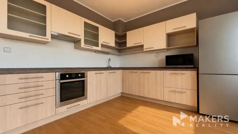 Pronájem bytu 2+kk, Jesenice, V Roháči I., 56 m2