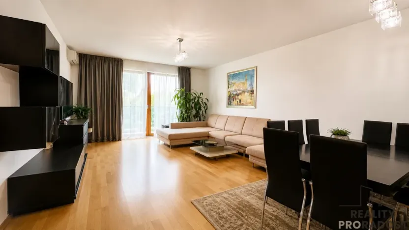 Pronájem bytu 3+kk, Praha - Vršovice, Vršovická, 95 m2