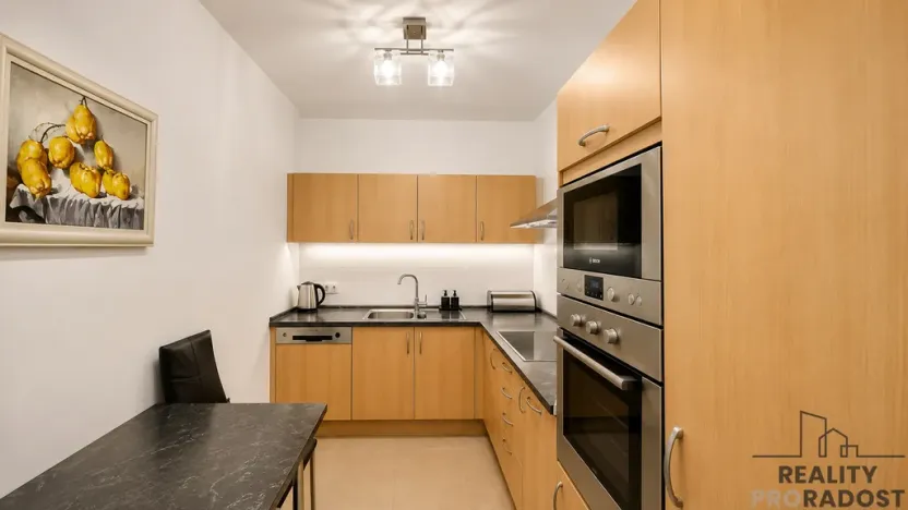 Pronájem bytu 3+kk, Praha - Vršovice, Vršovická, 95 m2