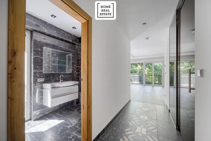 Prodej bytu 4+kk, Karlovy Vary, Šumavská, 171 m2