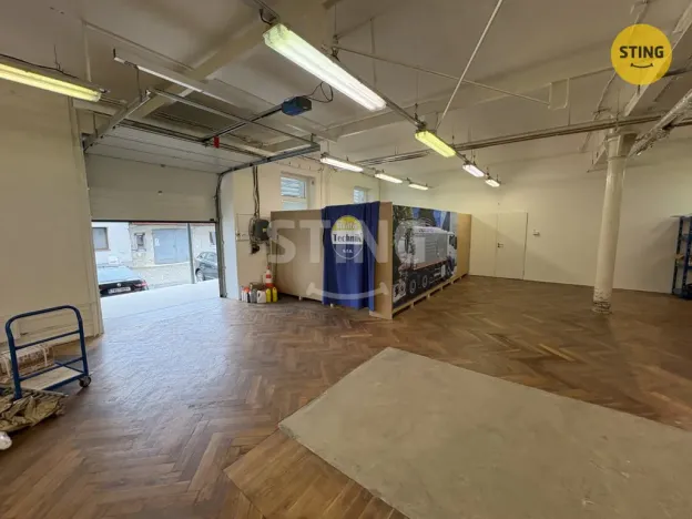 Pronájem skladu, Prostějov, Havlíčkova, 298 m2