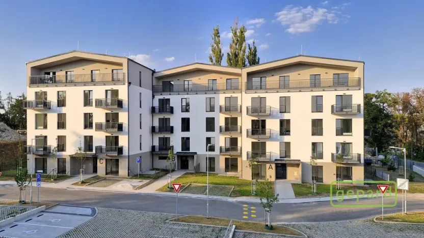 Pronájem bytu 2+kk, Slaný - Kvíček, U Benaru, 55 m2