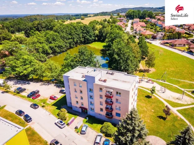 Prodej bytu 3+1, Nové Hrady, Zahradní čtvrť, 71 m2