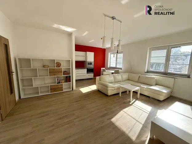 Pronájem bytu 2+kk, Cheb, Havlíčkova, 70 m2