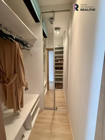 Pronájem bytu 2+kk, Cheb, Havlíčkova, 70 m2