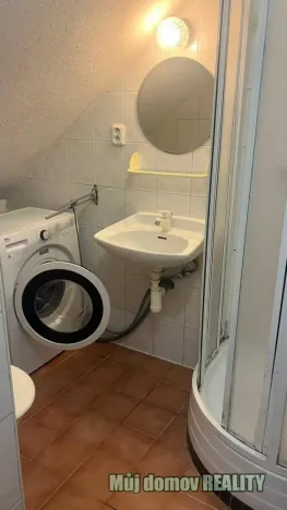 Pronájem bytu 1+kk, Praha - Dolní Chabry, Prunéřovská, 22 m2