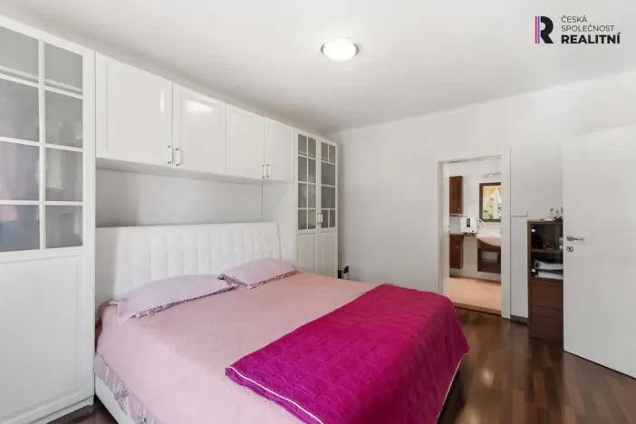 Prodej rodinného domu, Praha - Zličín, Jílová, 340 m2