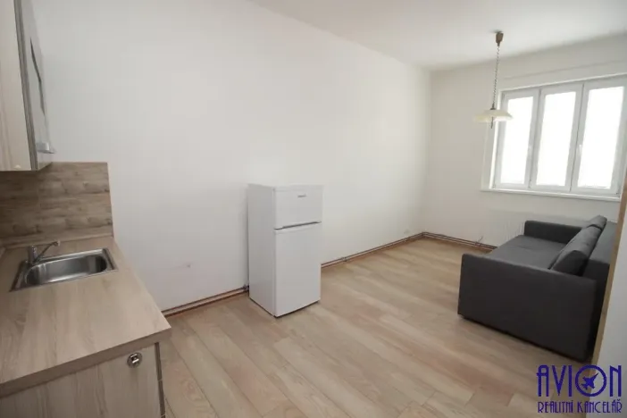 Pronájem bytu 2+kk, Praha - Záběhlice, Záběhlická, 45 m2