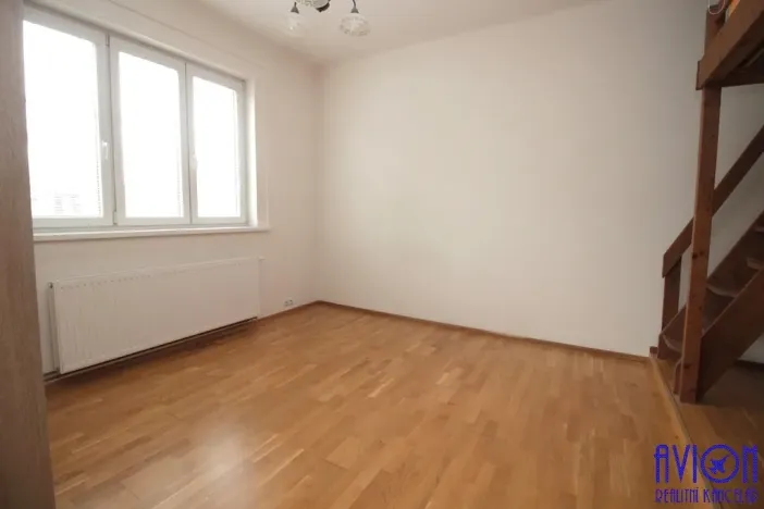 Pronájem bytu 2+kk, Praha - Záběhlice, Záběhlická, 45 m2