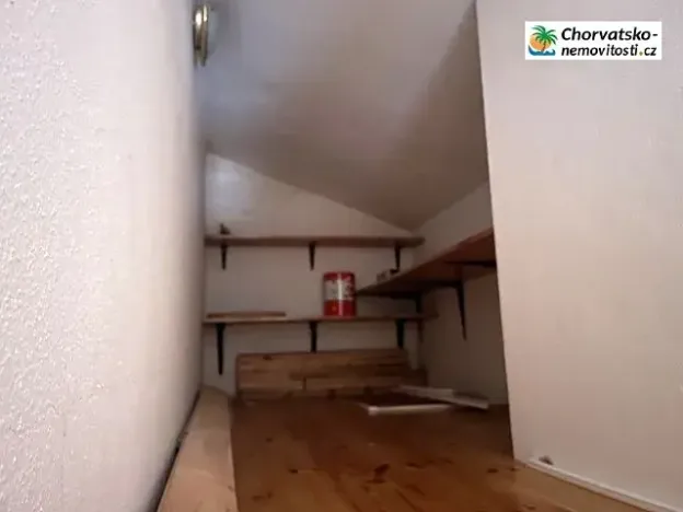 Prodej bytu 3+1, Crikvenica, Chorvatsko, 42 m2