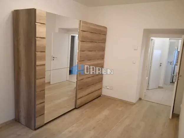 Pronájem bytu 1+kk, Praha - Braník, Ke Krči, 27 m2