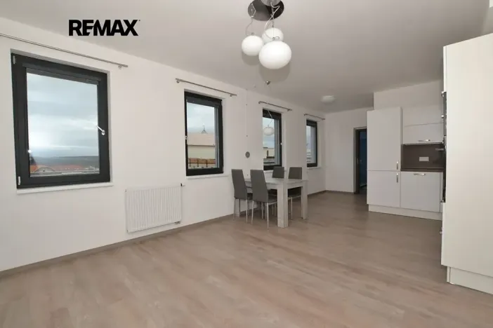 Pronájem bytu 2+kk, Plzeň, Sladová, 63 m2