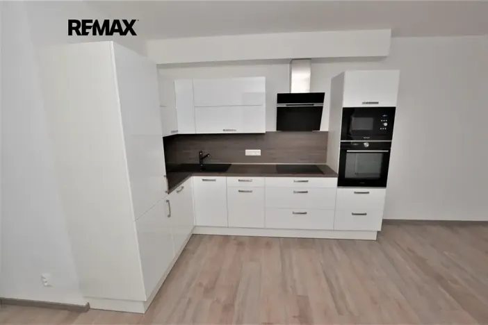 Pronájem bytu 2+kk, Plzeň, Sladová, 63 m2