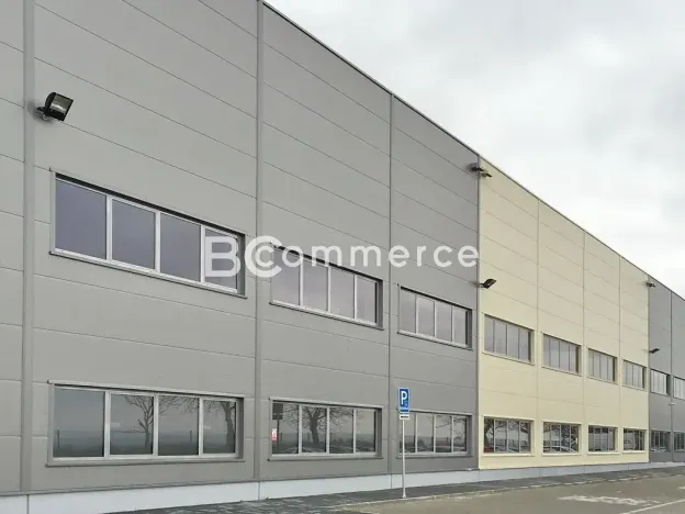 Pronájem skladu, Brno, 5250 m2