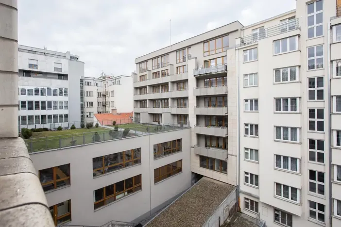 Pronájem bytu 2+kk, Praha - Karlín, Křižíkova, 48 m2