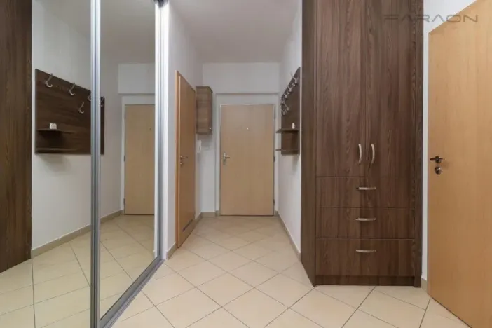 Pronájem bytu 1+kk, Praha - Ďáblice, Nad Akcízem, 40 m2