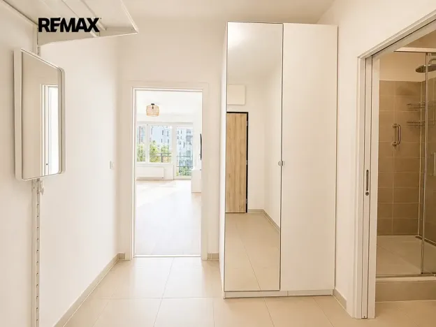 Pronájem bytu 2+kk, Praha - Hloubětín, Granitova, 53 m2