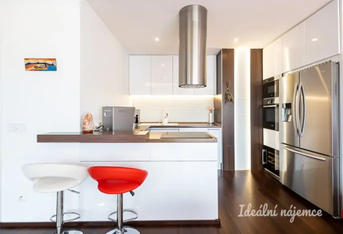 Pronájem bytu 2+kk, Praha - Holešovice, Varhulíkové, 80 m2