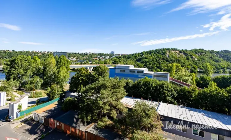 Pronájem bytu 2+kk, Praha - Holešovice, Varhulíkové, 80 m2