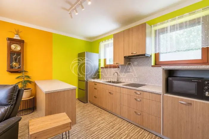 Prodej chaty, Dolní Břežany, U Lesa, 50 m2