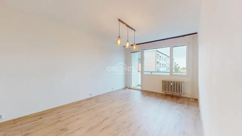 Pronájem bytu 2+1, Chomutov, Adámkova, 61 m2