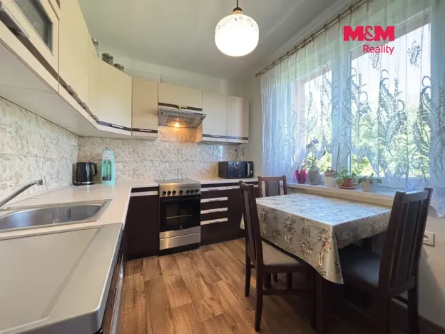 Prodej bytu 2+1, Pacov, Na Blatech, 54 m2